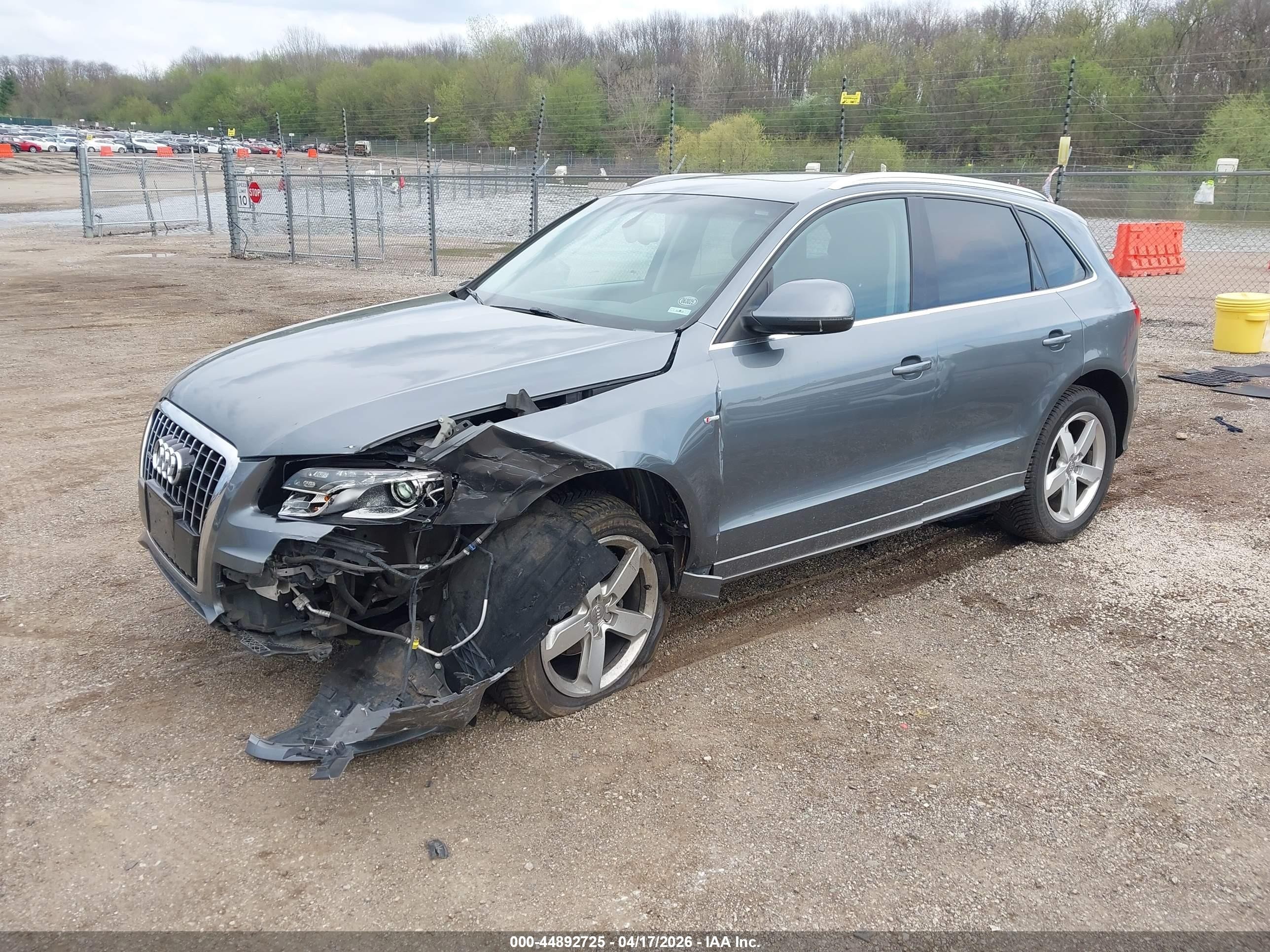 2012 Audi Q5 3.2 Premium Plus Gray vin: WA1DKBFP9CA011728
