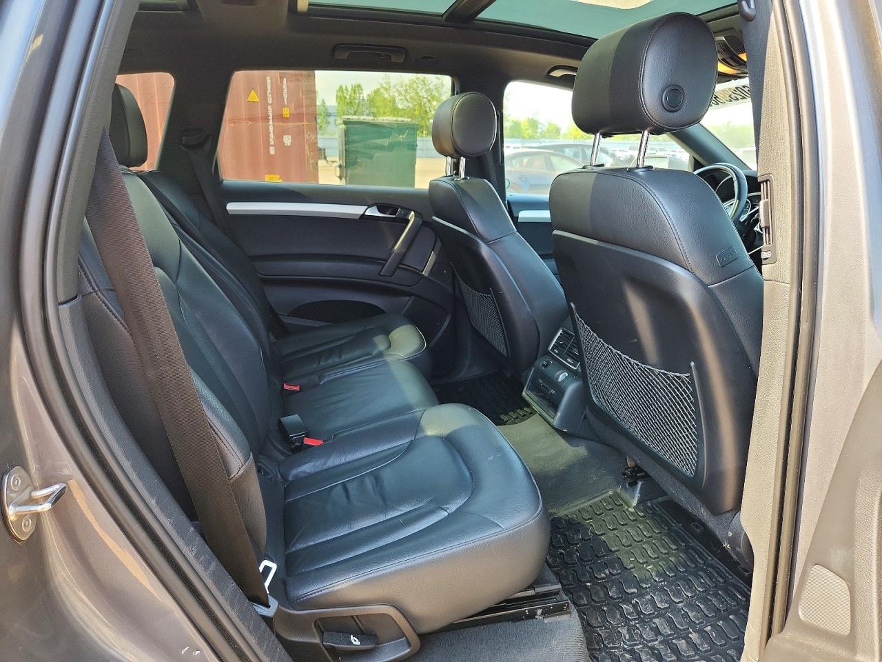 2014 Audi Q7 Prestige Gray vin: WA1DMCFE9ED001975