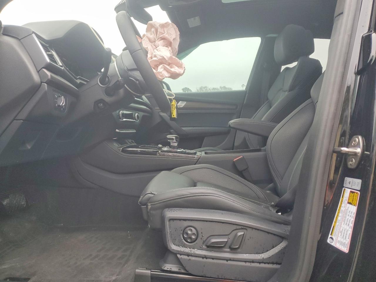 2024 Audi Q5 E Premium Plus 55 Black vin: WA1E2AFY2R2121854