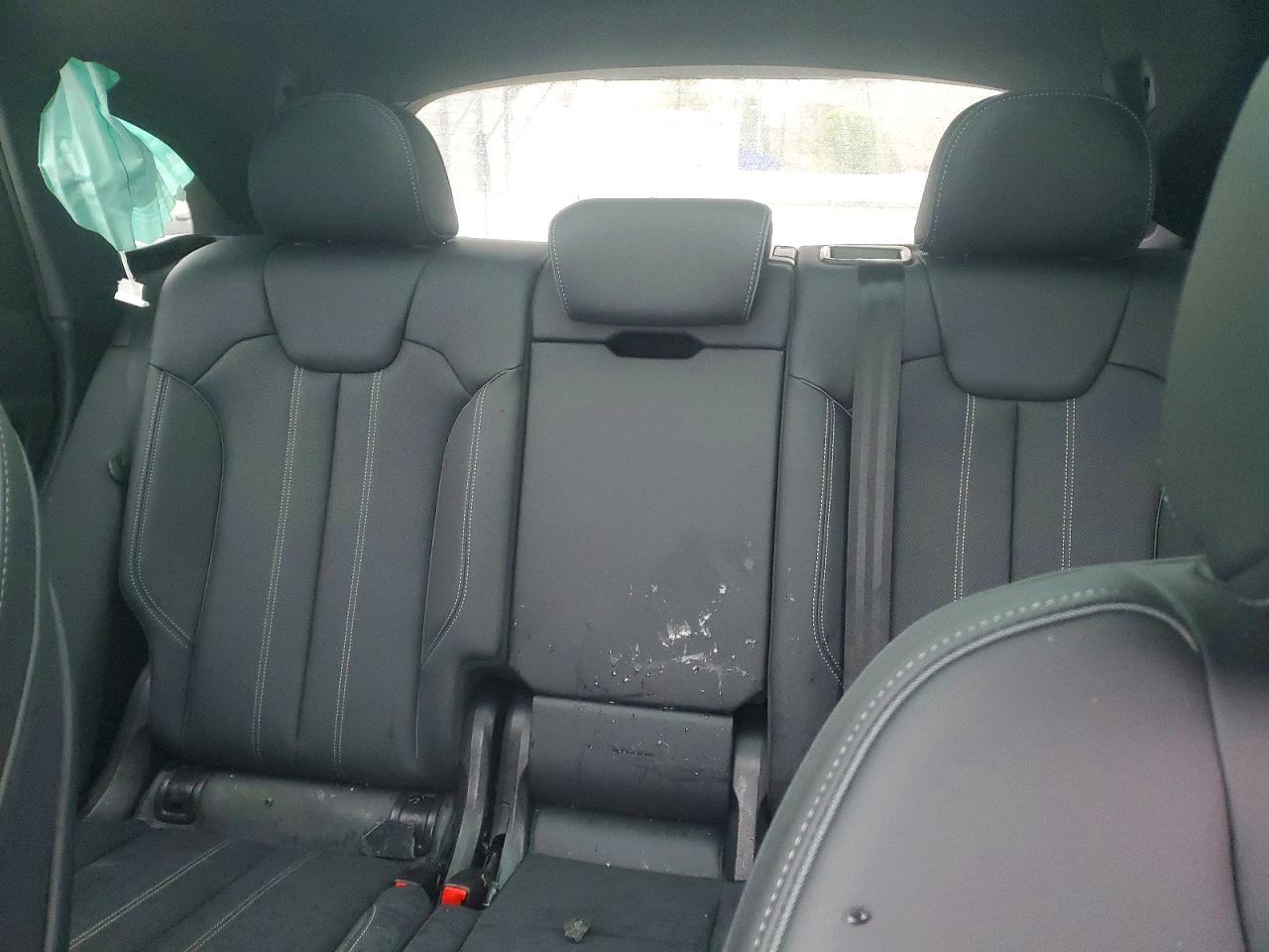 2024 Audi Q5 E Premium Plus 55 Black vin: WA1E2AFY2R2121854