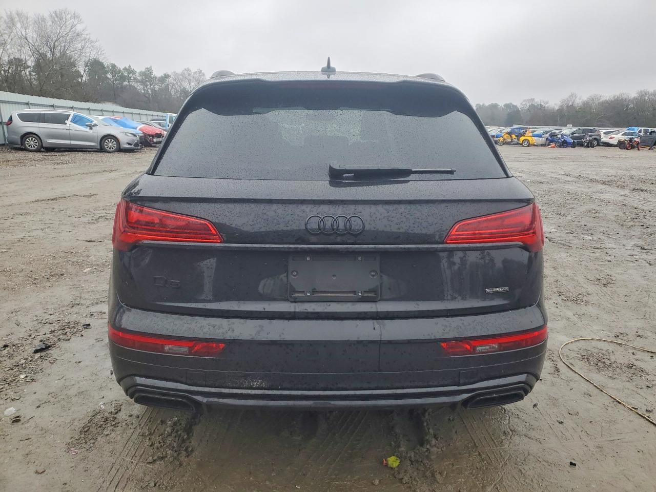 2024 Audi Q5 E Premium Plus 55 Black vin: WA1E2AFY2R2121854