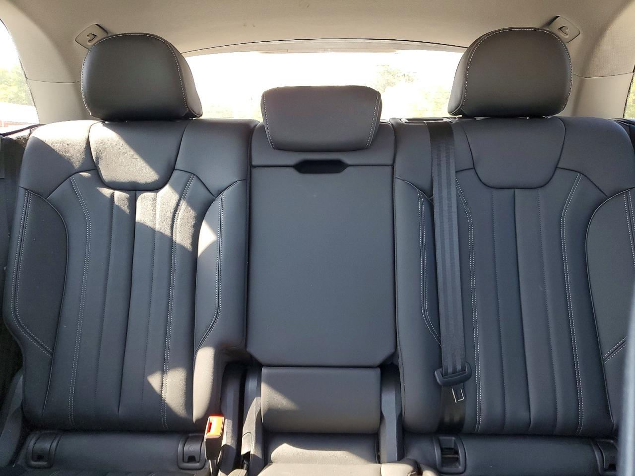 2025 Audi Q5 E Premium Plus 55 Gray vin: WA1E2AFY5S2010138
