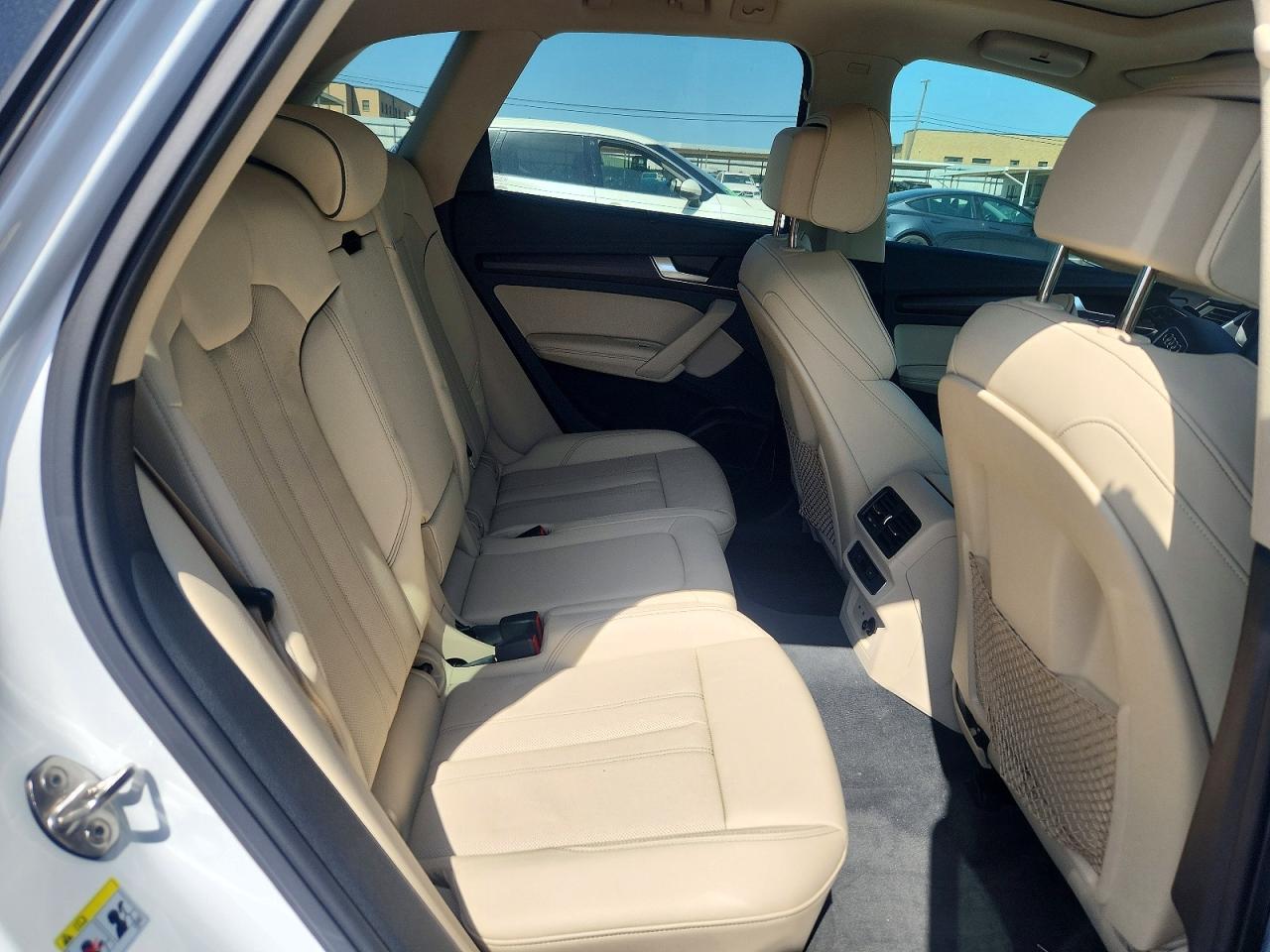 2023 Audi Q5 E White vin: WA1E2AFY6P2107761