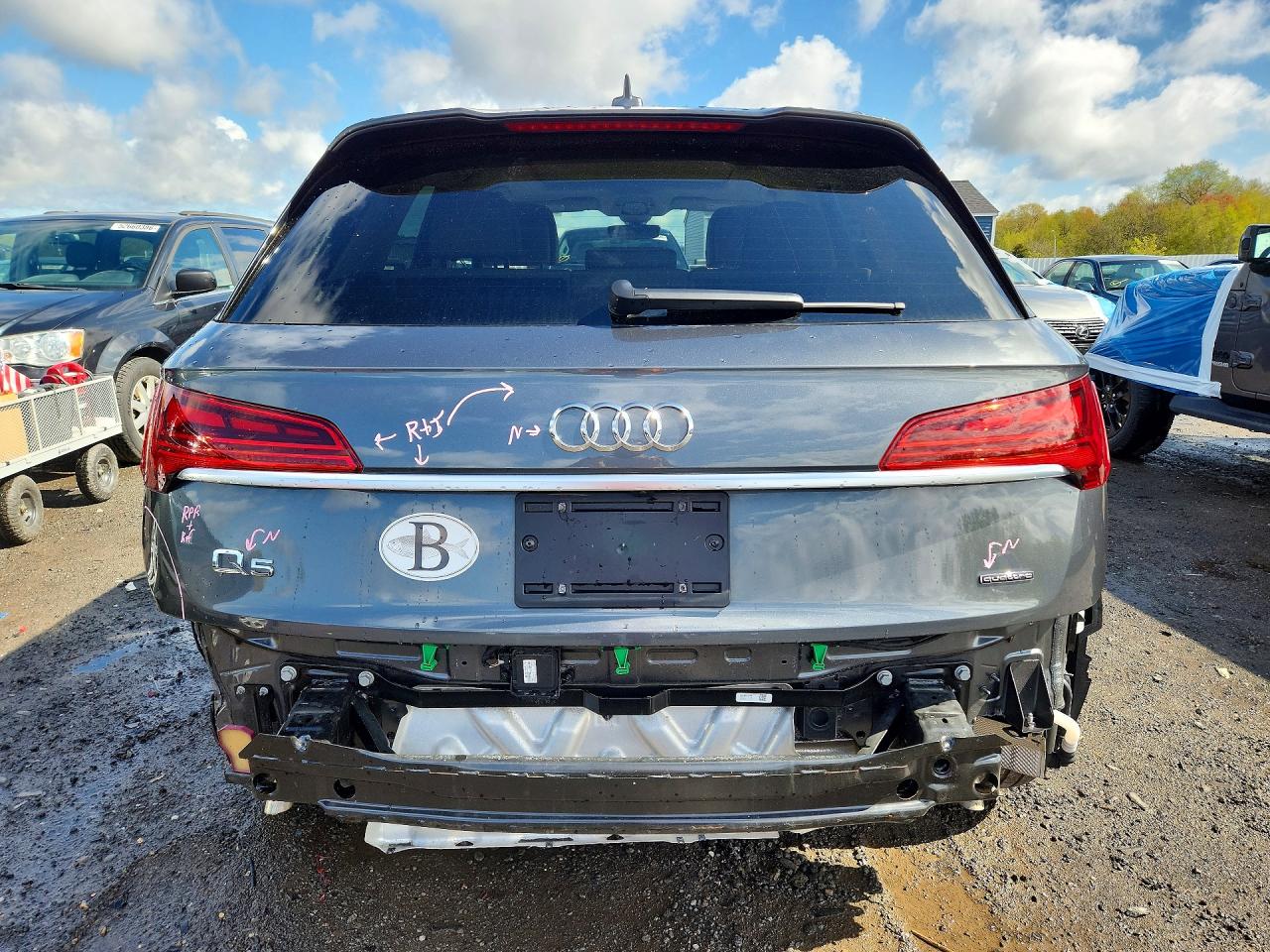 2024 Audi Q5 Premium Plus 45 Серый vin: WA1EAAFY0R2021660