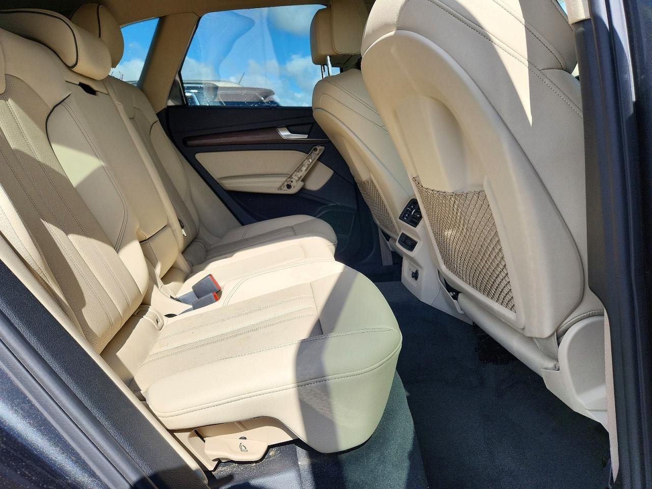 2024 Audi Q5 Premium Plus 45 Серый vin: WA1EAAFY0R2021660