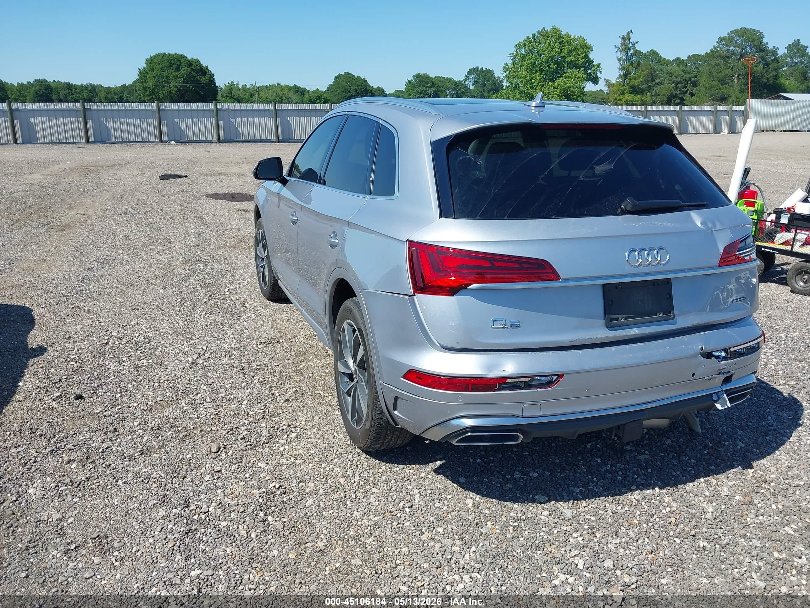 2022 Audi Q5 Premium Plus 45 Tfsi S Line Quattro S Tronic Серебряный vin: WA1EAAFY1N2114469