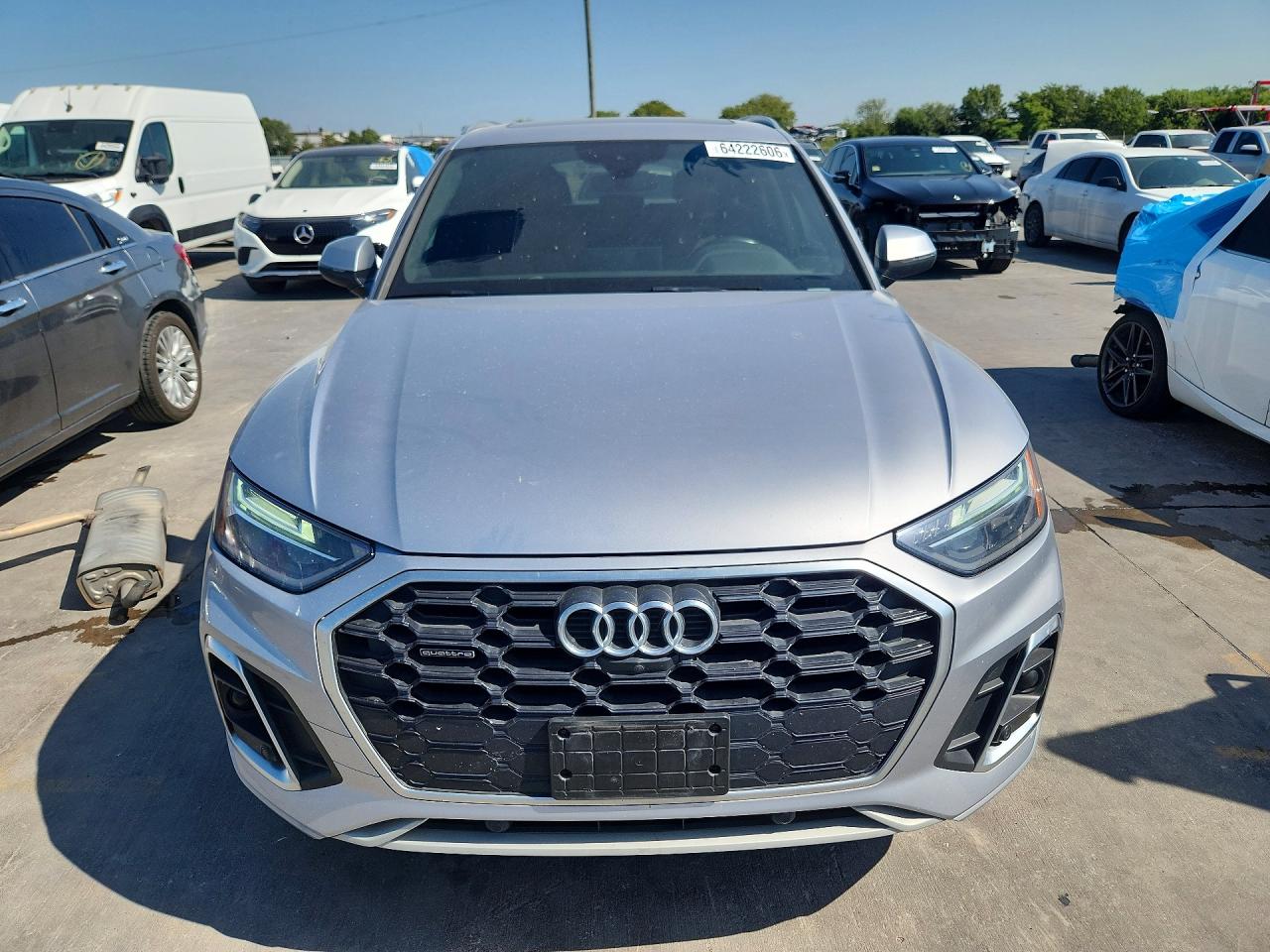 2022 Audi Q5 Premium Plus 45 Серебряный vin: WA1EAAFY2N2097083
