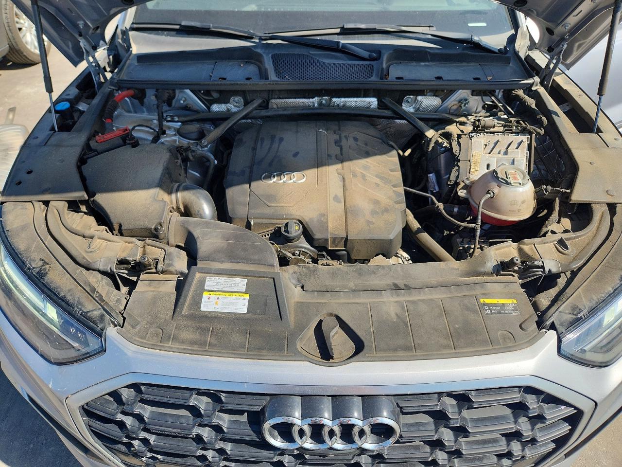 2022 Audi Q5 Premium Plus 45 Серебряный vin: WA1EAAFY2N2097083