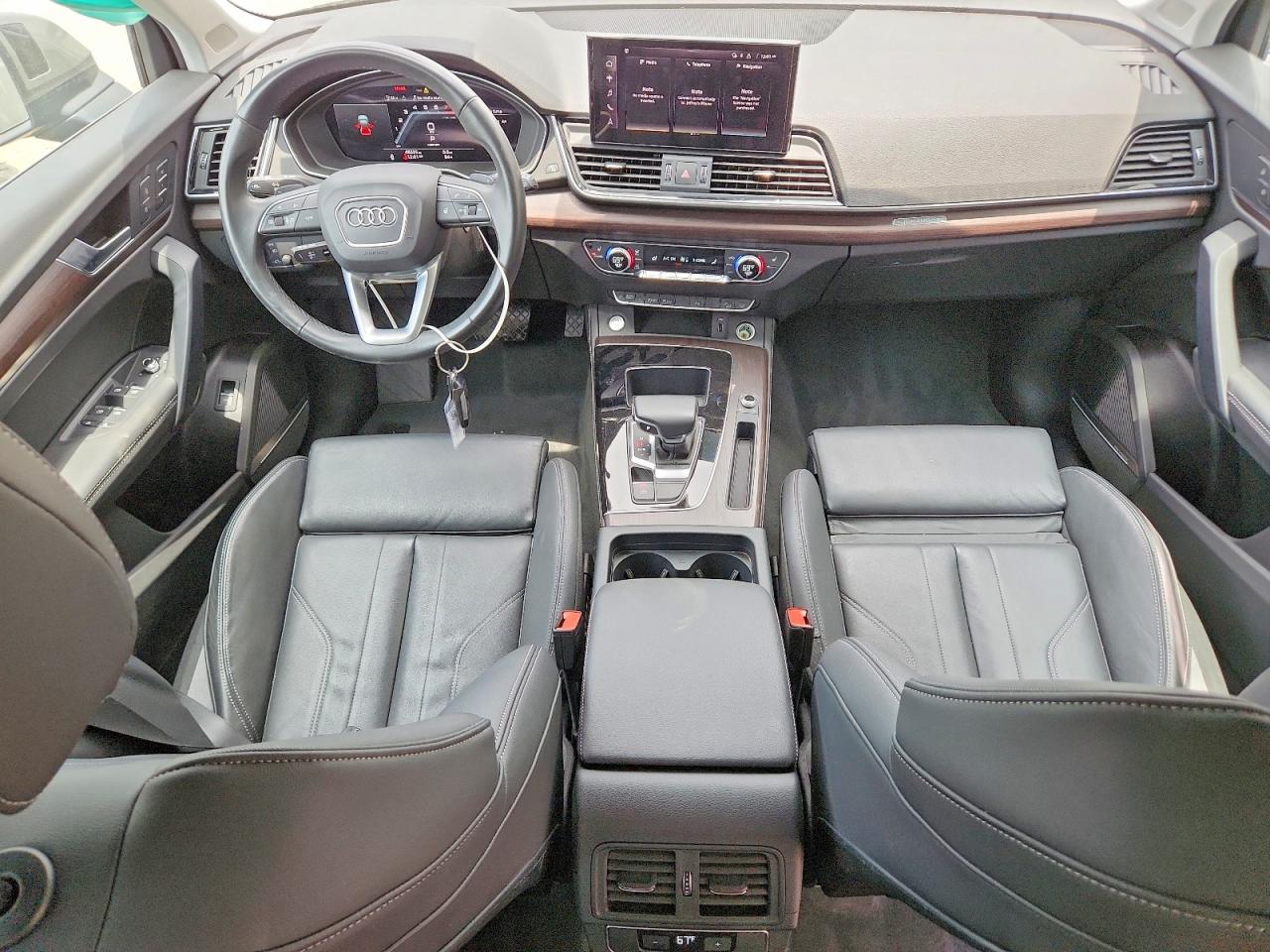 2024 Audi Q5 Premium Plus 45 Серый vin: WA1EAAFY9R2132403