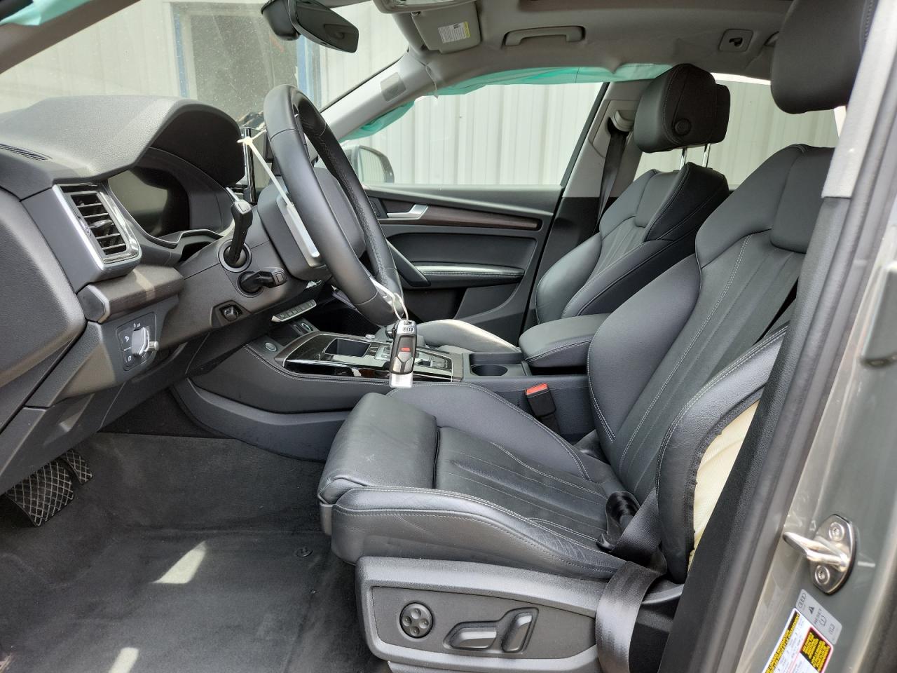 2024 Audi Q5 Premium Plus 45 Серый vin: WA1EAAFY9R2132403 Damage: Right Side Curtain Air Bag, Deployed, Replacement Required