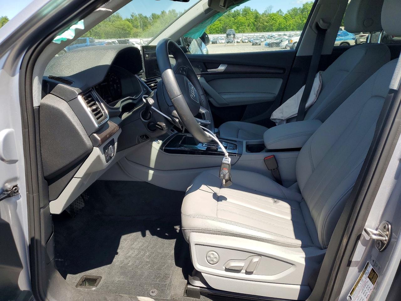 2023 Audi Q5 Premium Plus 45 Silver vin: WA1EABFY4P2047021