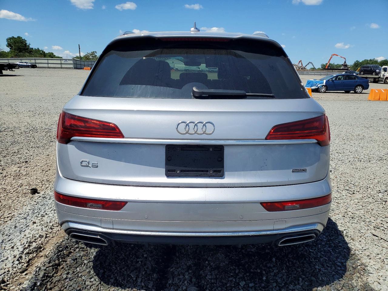 2023 Audi Q5 Premium Plus 45 Silver vin: WA1EABFY4P2047021
