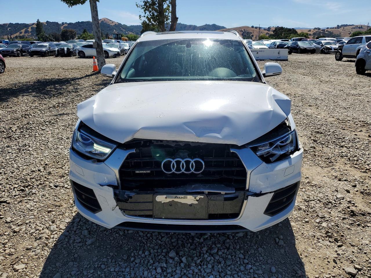 2017 Audi Q3 Premium White vin: WA1ECCFS0HR007622