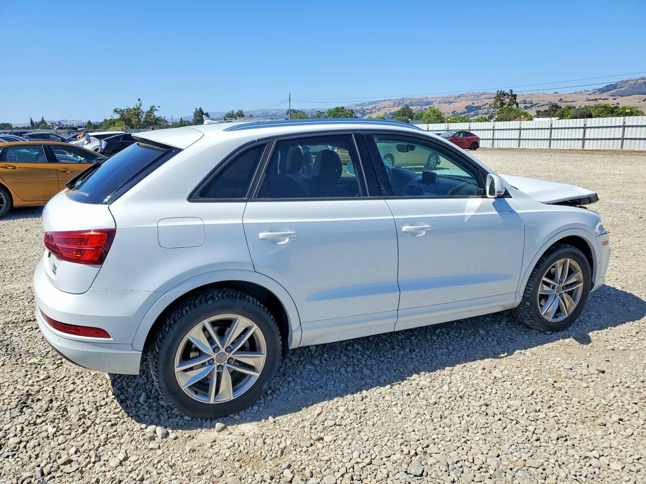 2017 Audi Q3 Premium White vin: WA1ECCFS0HR007622