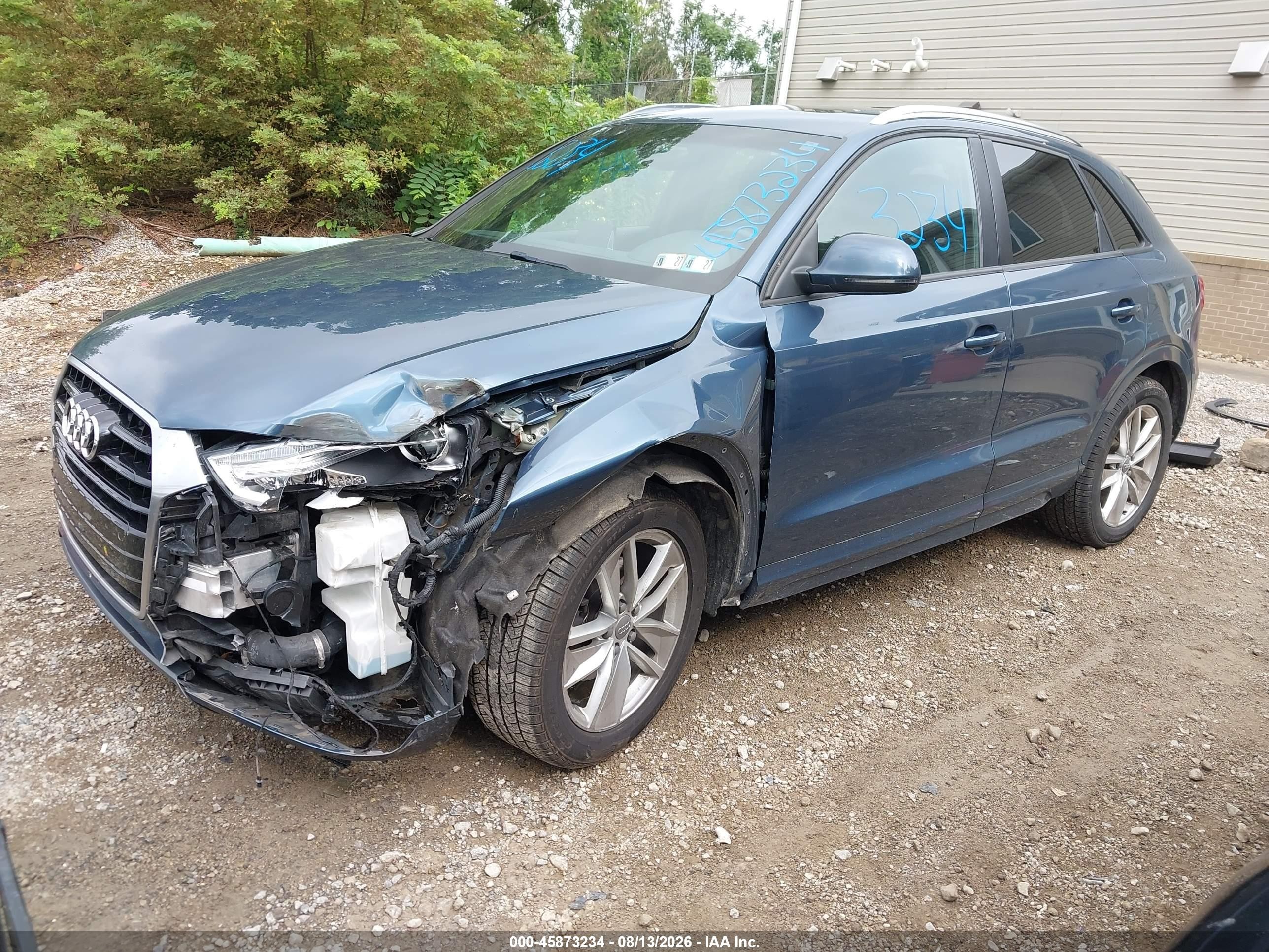 2017 Audi Q3 2.0t Premium Blue vin: WA1ECCFS6HR006202