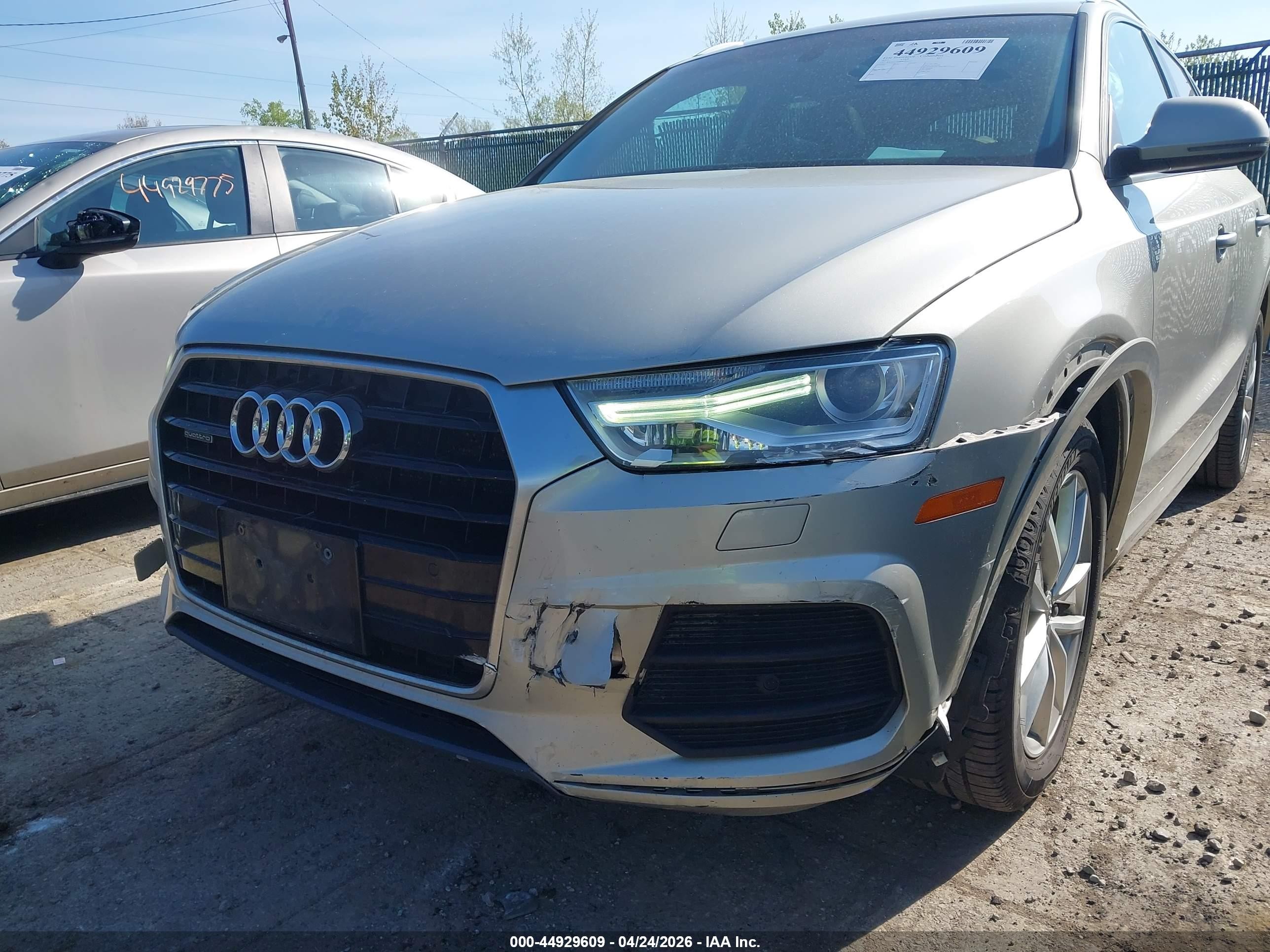2017 Audi Q3 2.0t Premium Silver vin: WA1ECCFS8HR014172
