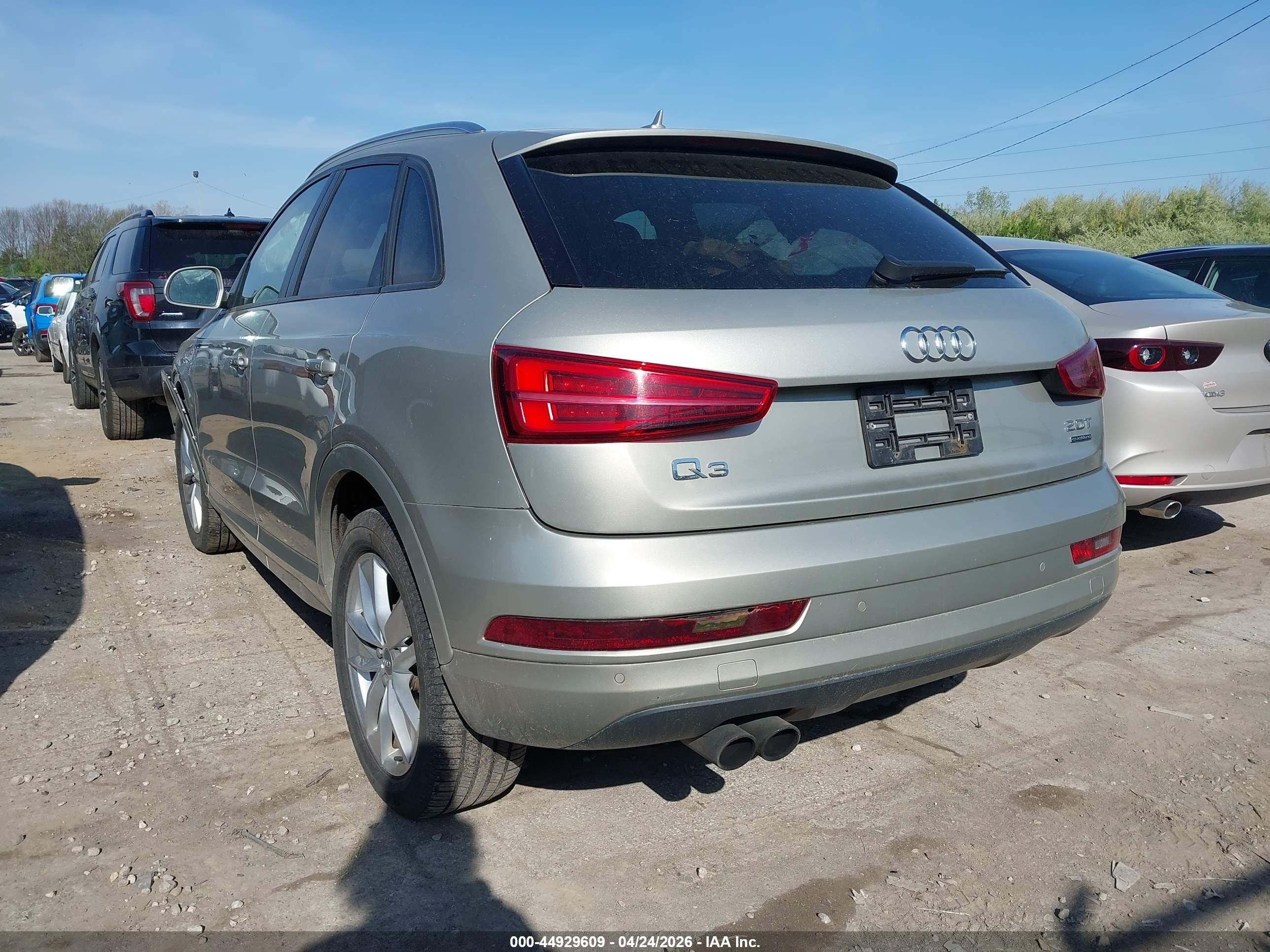 2017 Audi Q3 2.0t Premium Silver vin: WA1ECCFS8HR014172