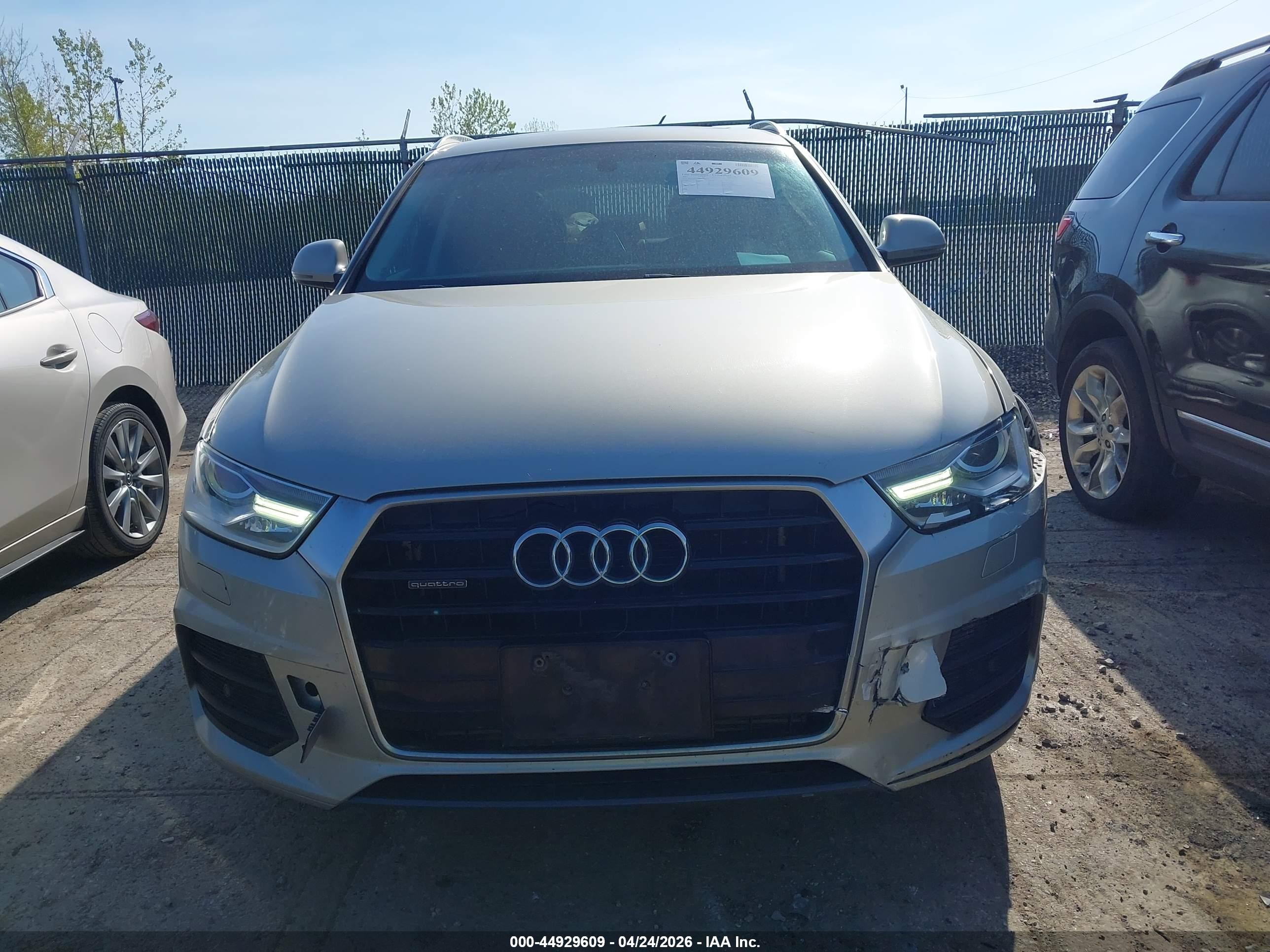 2017 Audi Q3 2.0t Premium Silver vin: WA1ECCFS8HR014172
