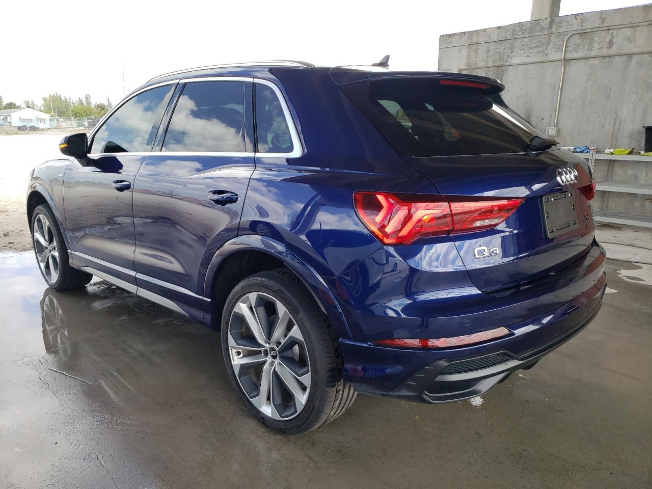 2021 Audi Q3 Premium Plus S-line Blue vin: WA1EECF31M1115677