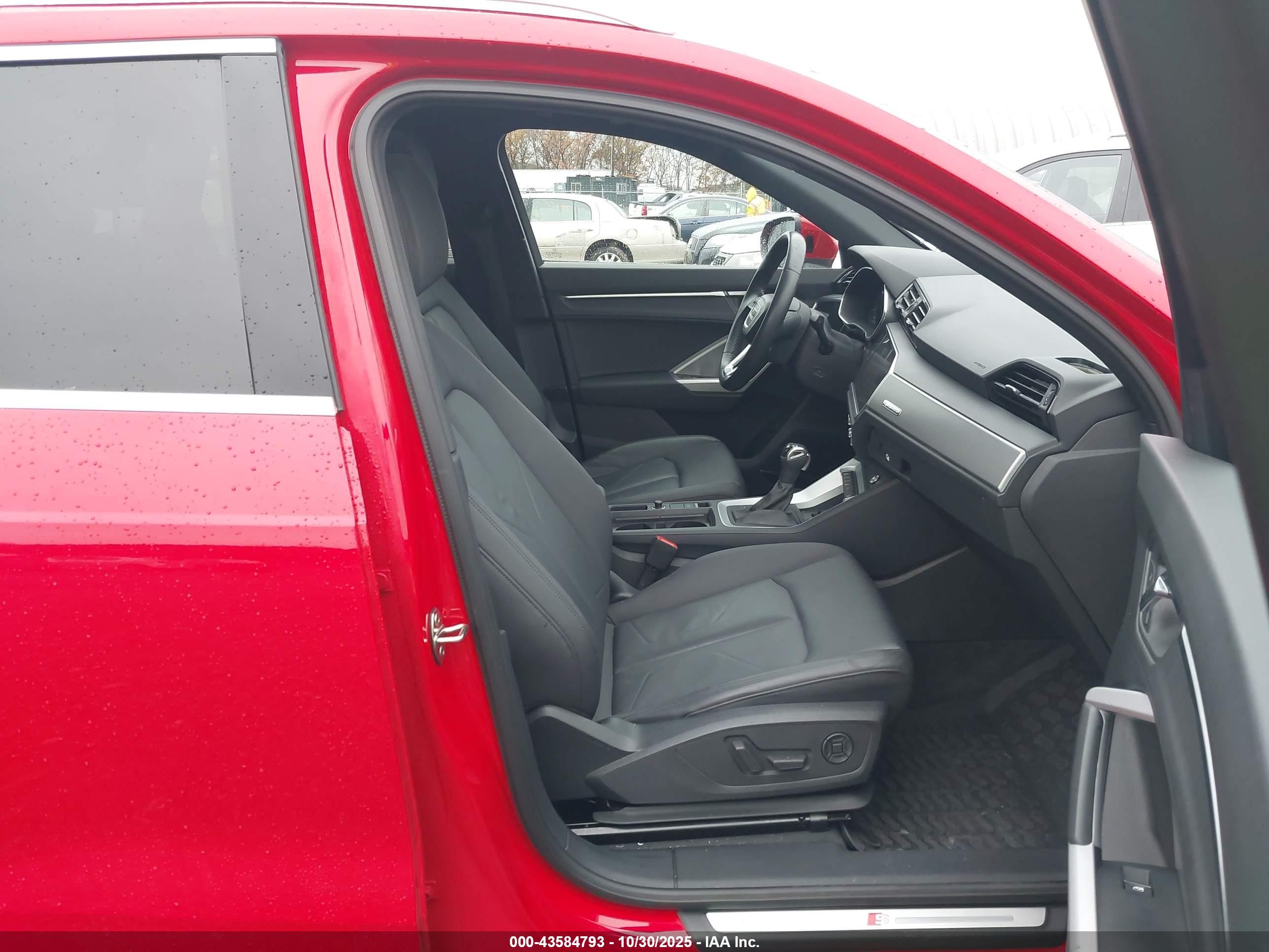 2020 Audi Q3 Premium Plus 45 Tfsi S Line Quattro Tiptronic Red vin: WA1EECF36L1045026