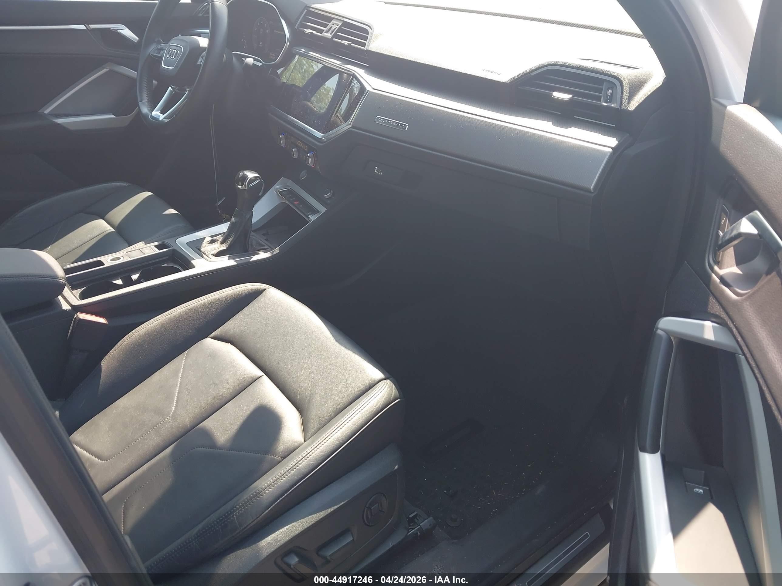 2020 Audi Q3 Premium Plus 45 Tfsi S Line Quattro Tiptronic Black vin: WA1EECF36L1115267