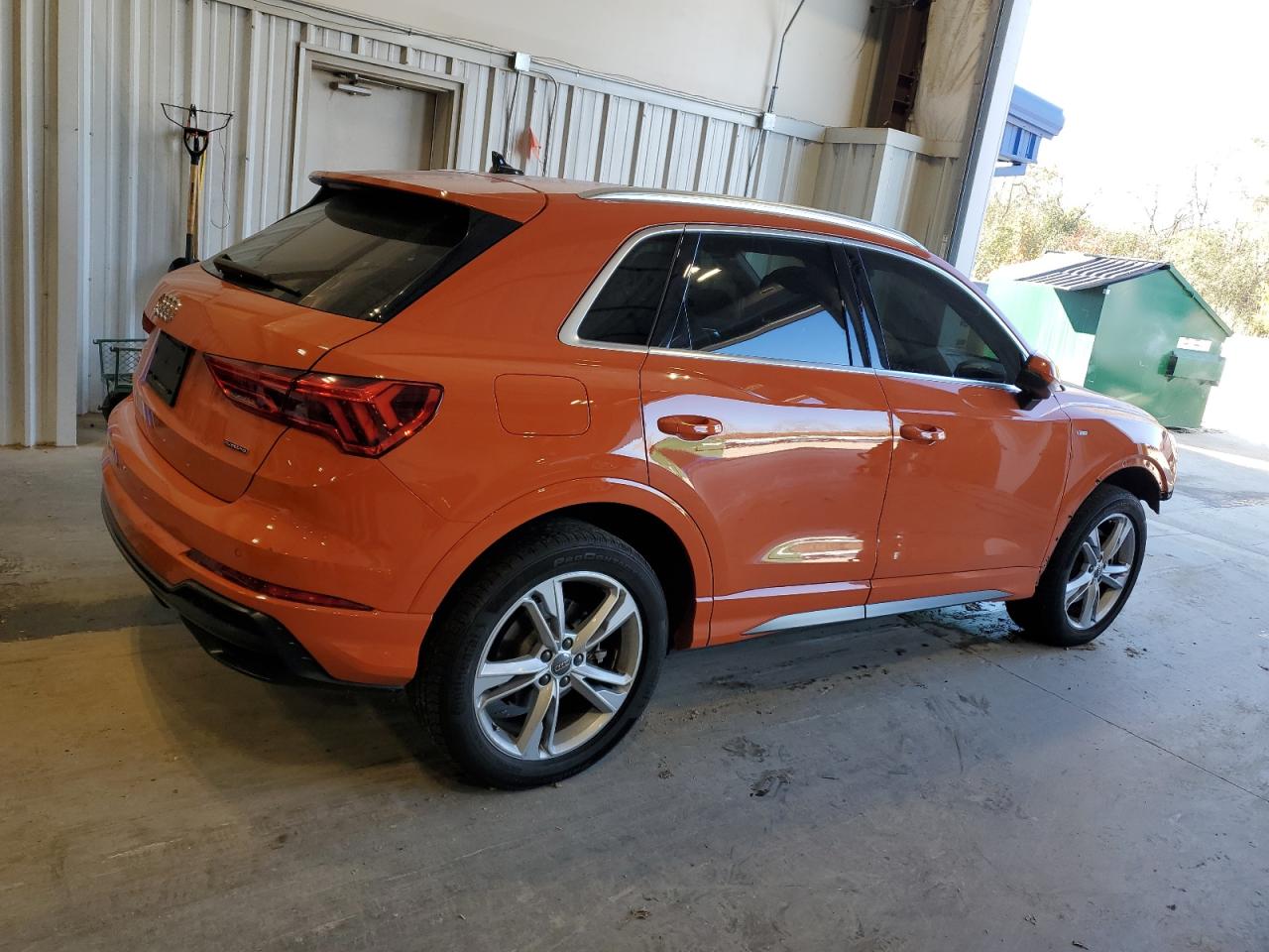2020 Audi Q3 Premium Plus S-line Orange vin: WA1EECF3XL1020355