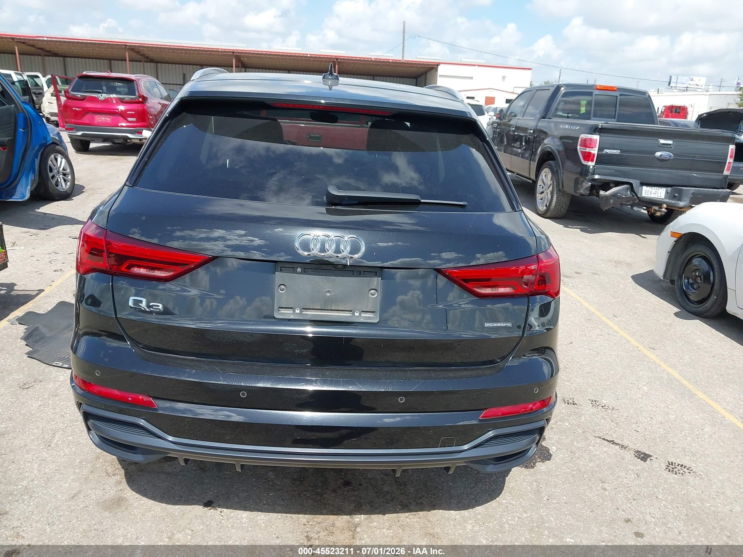 2020 Audi Q3 Premium Plus 45 Tfsi S Line Quattro Tiptronic Black vin: WA1EECF3XL1090115