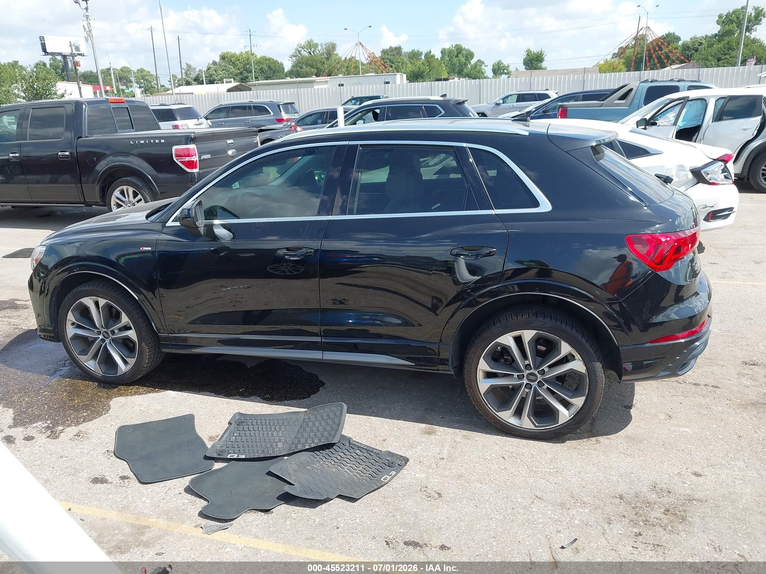 2020 Audi Q3 Premium Plus 45 Tfsi S Line Quattro Tiptronic Black vin: WA1EECF3XL1090115