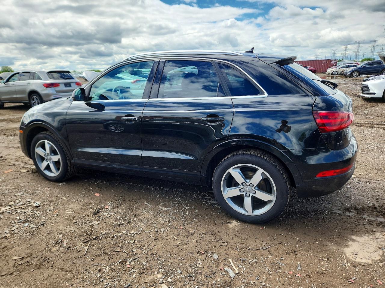 2015 Audi Q3 Premium Plus Black vin: WA1EFCFS0FR013182