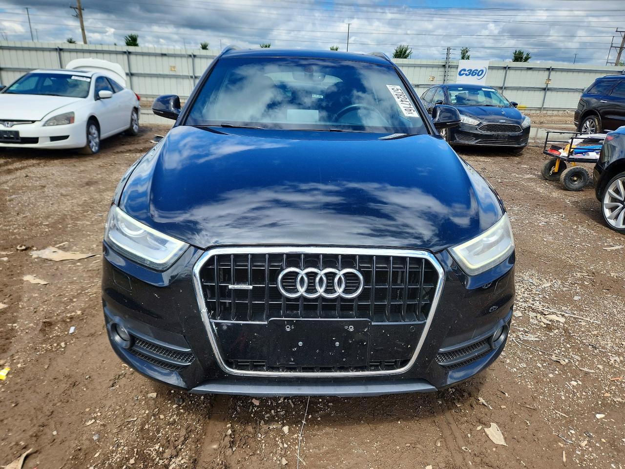 2015 Audi Q3 Premium Plus Black vin: WA1EFCFS0FR013182