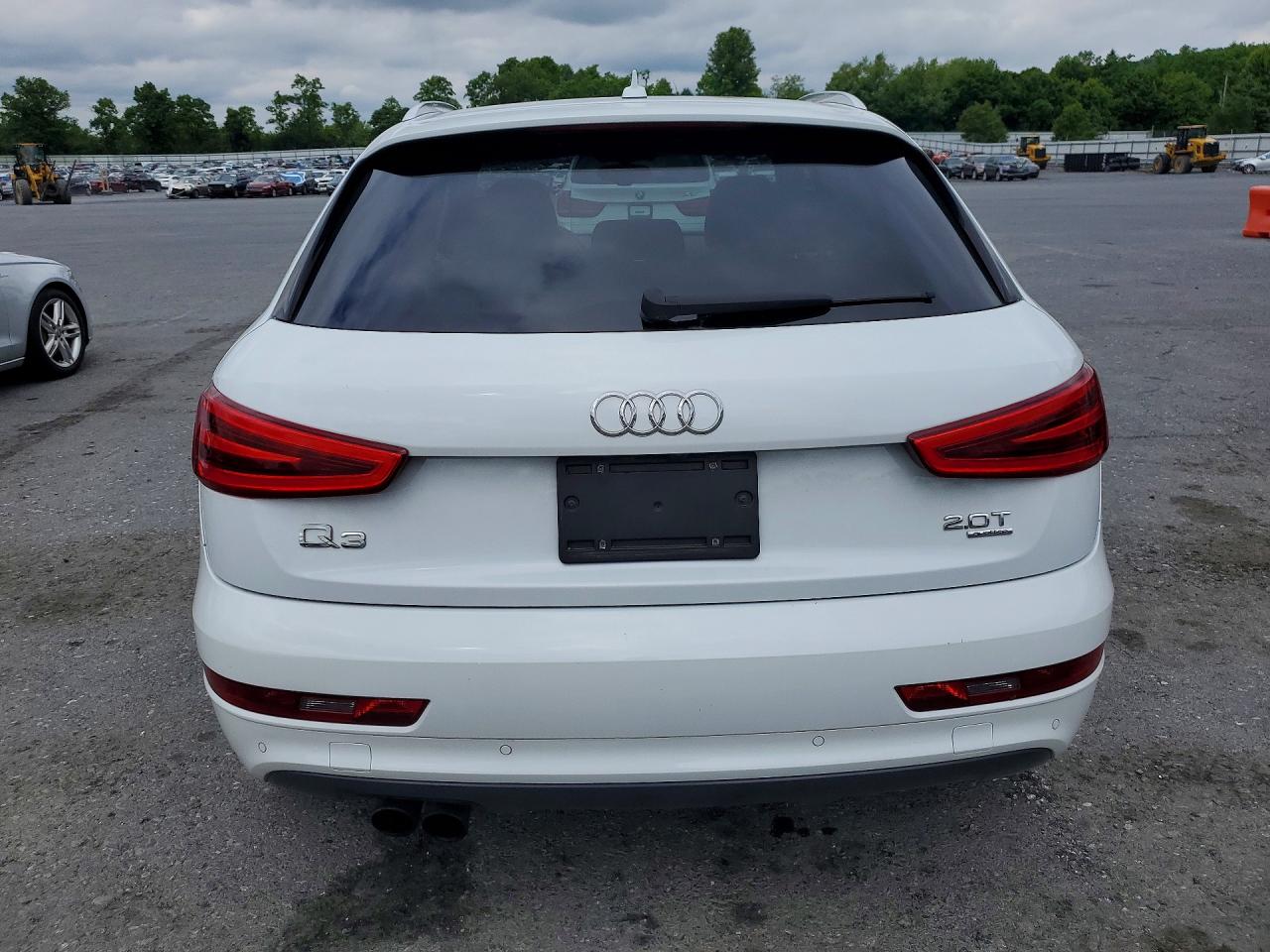 2015 Audi Q3 Premium Plus White vin: WA1EFCFS1FR004815