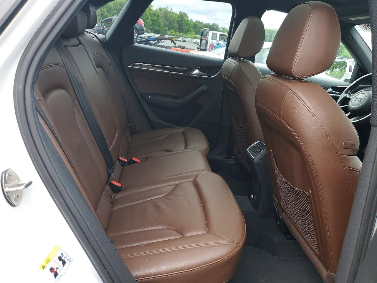 2015 Audi Q3 Premium Plus White vin: WA1EFCFS1FR004815
