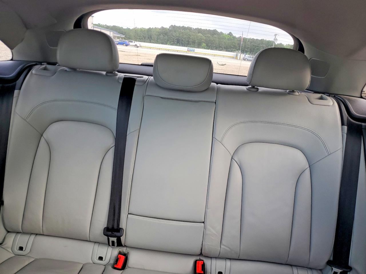 2015 Audi Q3 Premium Plus Gray vin: WA1EFCFS2FR002538