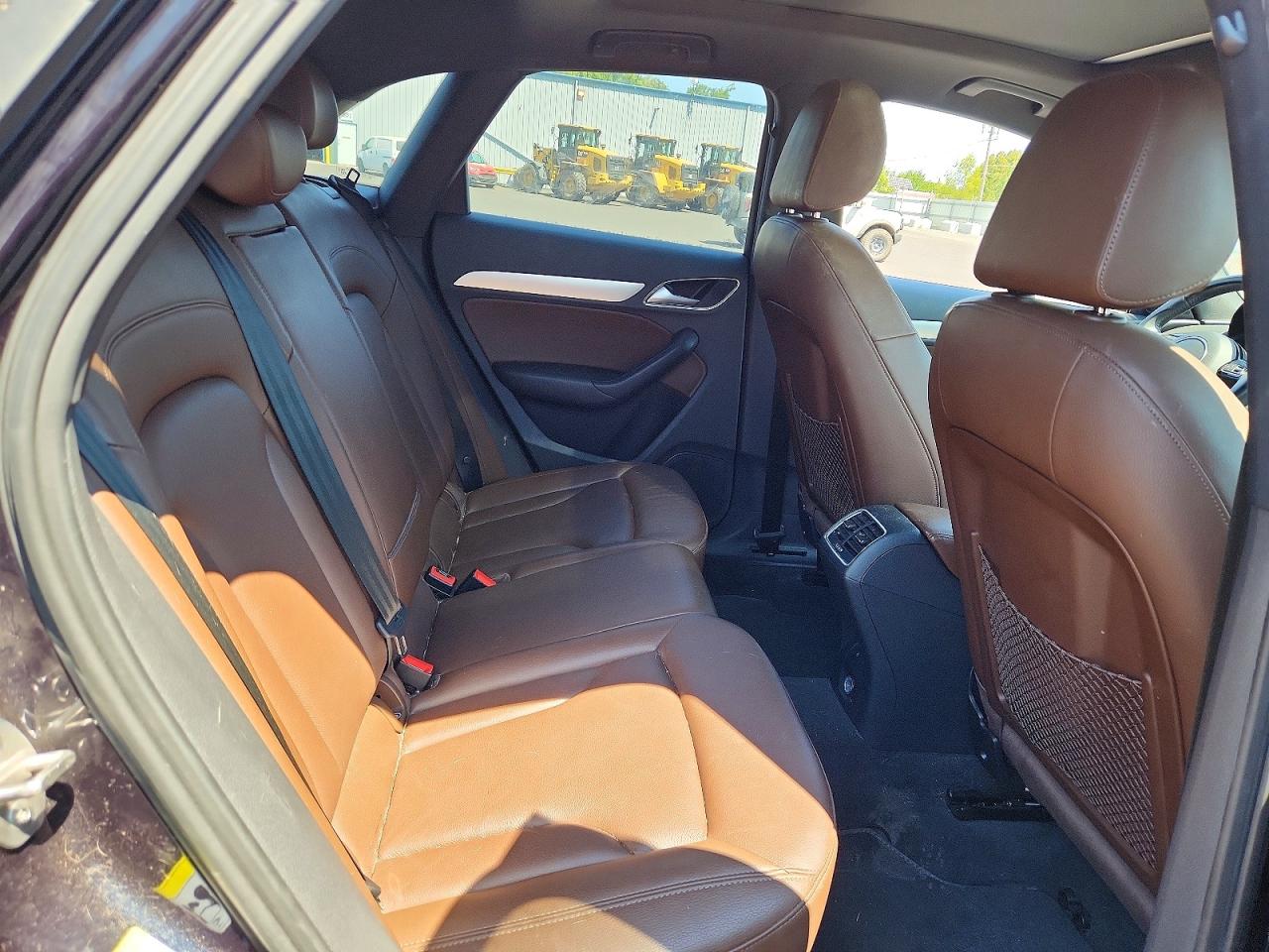 2015 Audi Q3 Premium Plus Gray vin: WA1EFCFS2FR005049