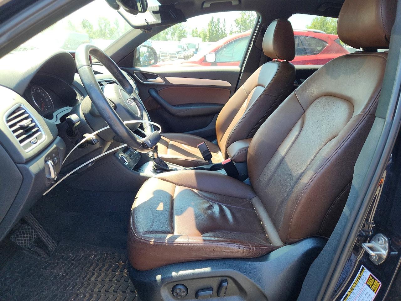 2015 Audi Q3 Premium Plus Gray vin: WA1EFCFS2FR005049