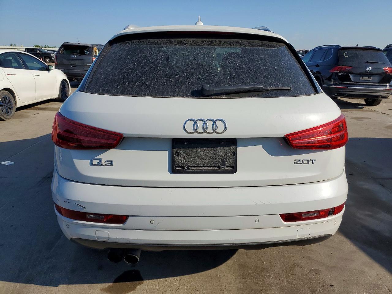 2016 Audi Q3 Premium Plus White vin: WA1EFCFS3GR003618