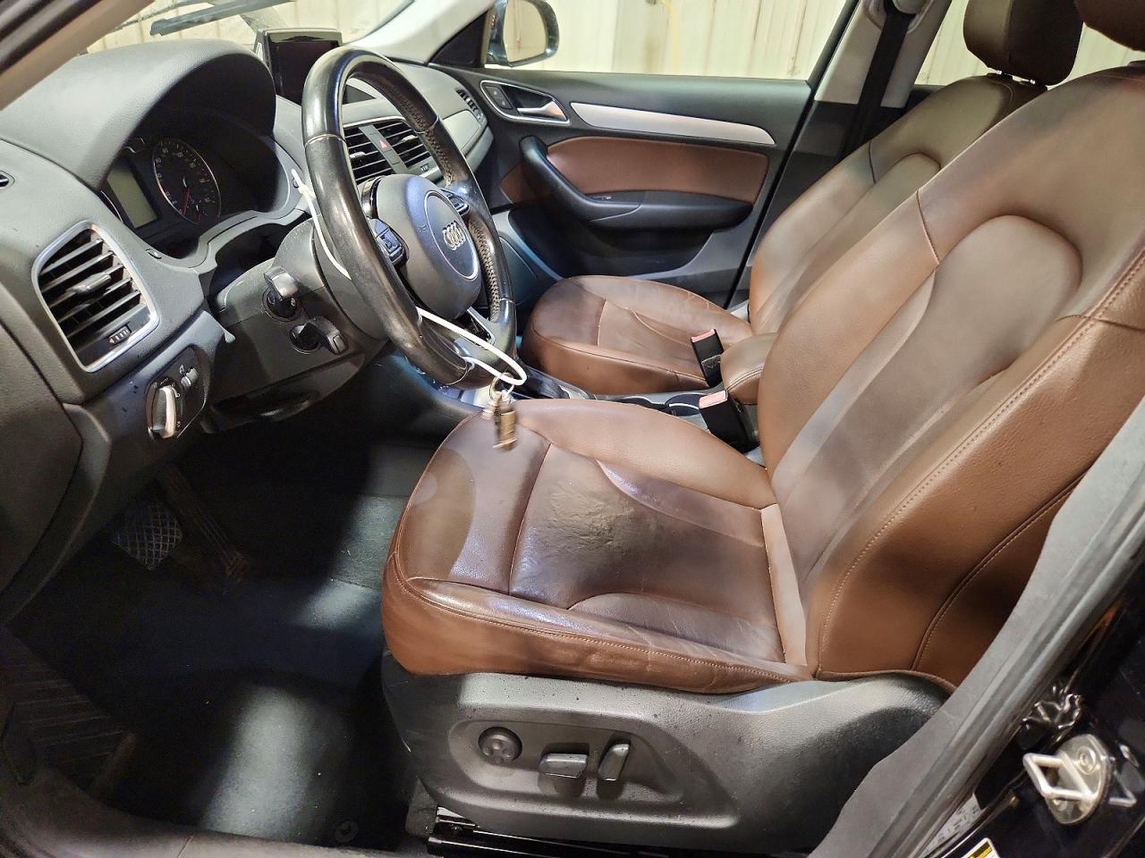 2015 Audi Q3 Premium Plus Blue vin: WA1EFCFS6FR003630