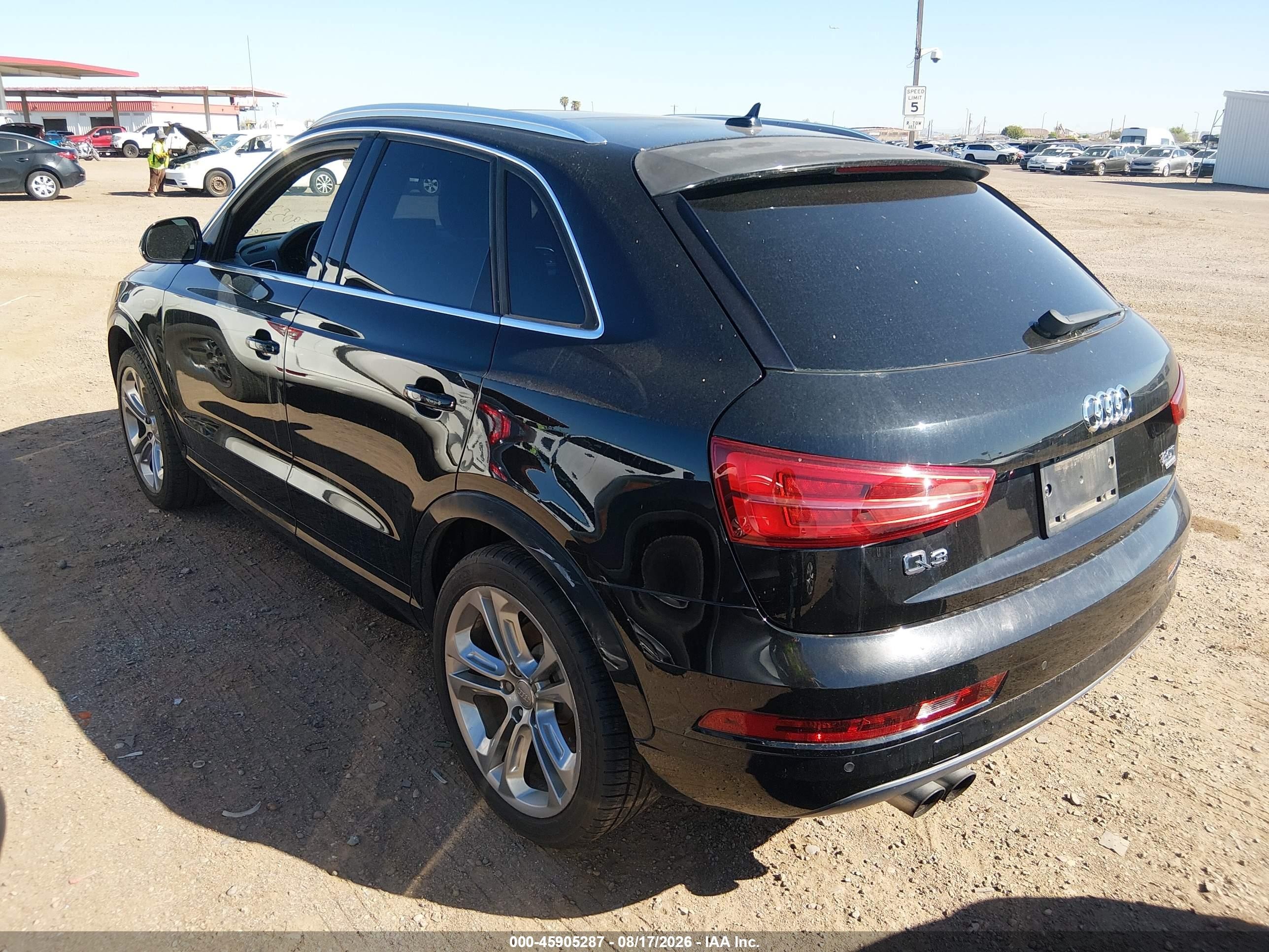 2016 Audi Q3 2.0t Premium Plus Black vin: WA1EFCFS6GR019764