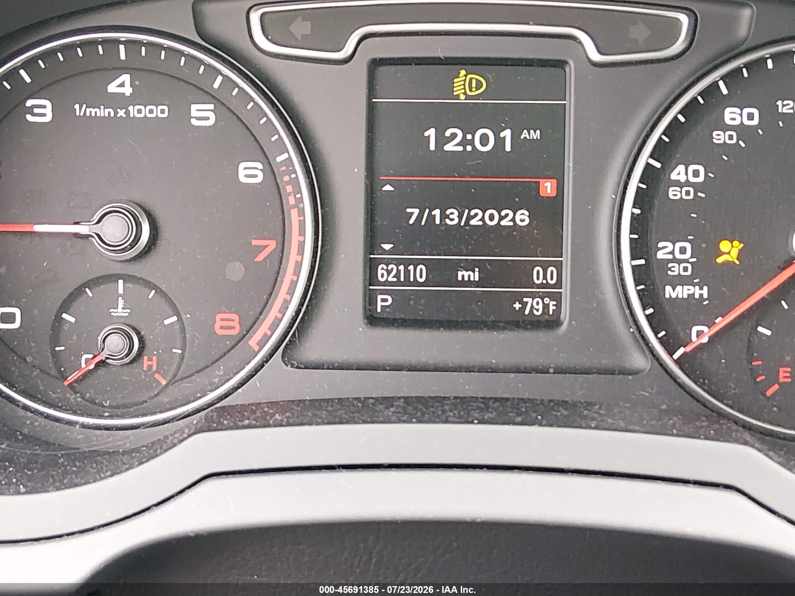 2015 Audi Q3 2.0t Premium Plus Gray vin: WA1EFCFS8FR010384