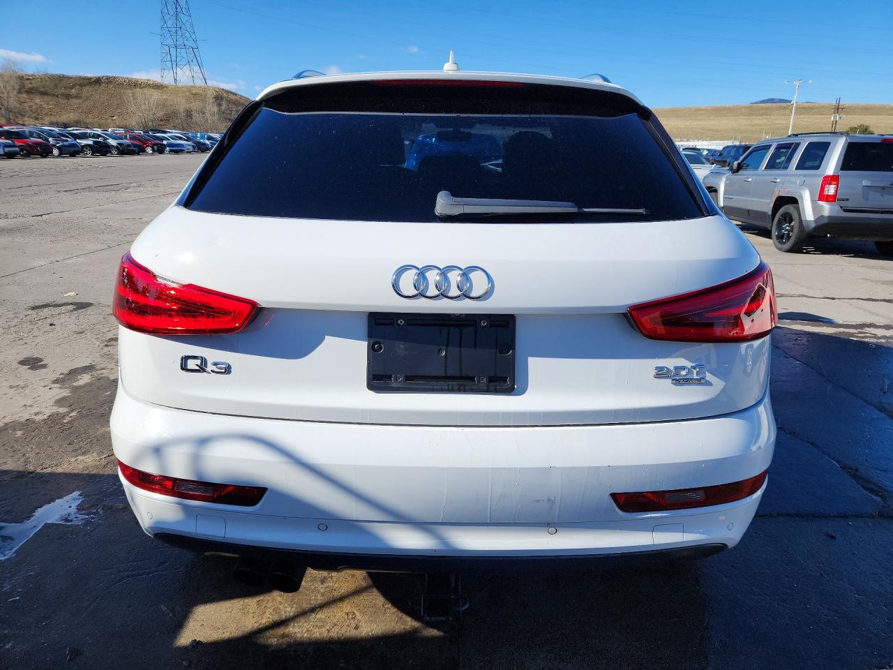 2015 Audi Q3 Premium Plus White vin: WA1EFCFS8FR013429