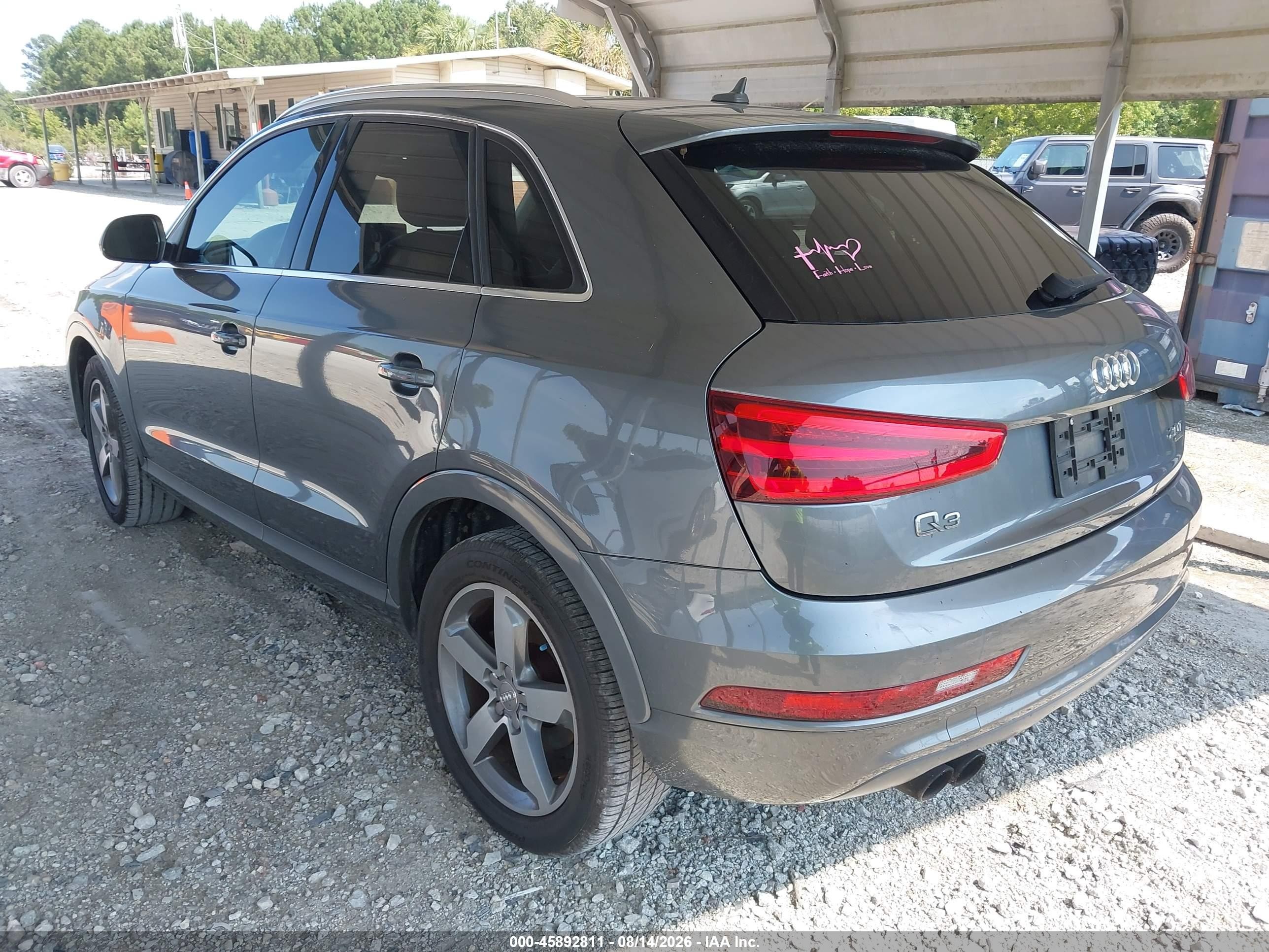 2015 Audi Q3 2.0t Premium Plus Серый vin: WA1EFCFS9FR000754