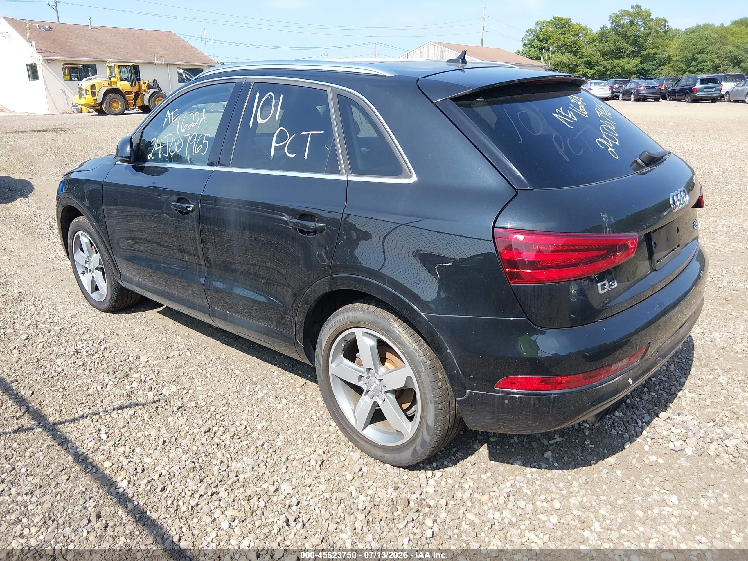 2015 Audi Q3 2.0t Premium Plus Black vin: WA1EFCFS9FR004822