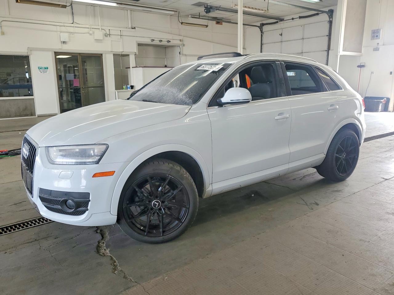 2015 Audi Q3 Premium Plus White vin: WA1EFCFS9FR005310