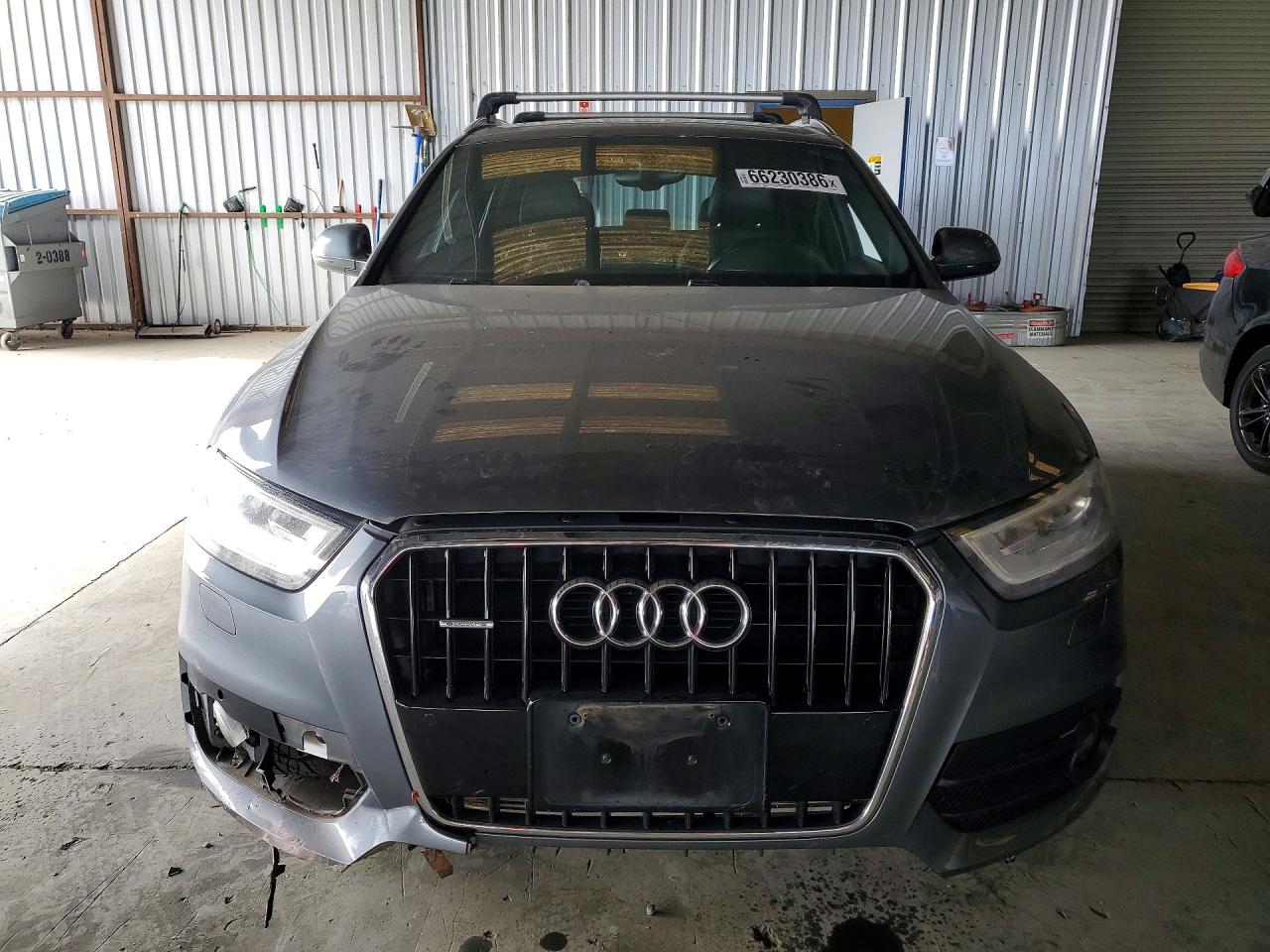 2015 Audi Q3 Premium Plus Серый vin: WA1EFCFSXFR006420