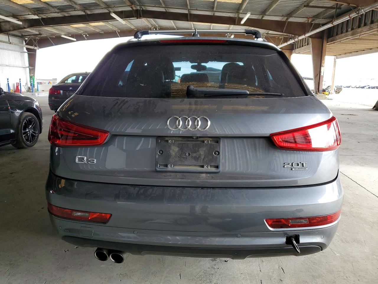 2015 Audi Q3 Premium Plus Серый vin: WA1EFCFSXFR006420