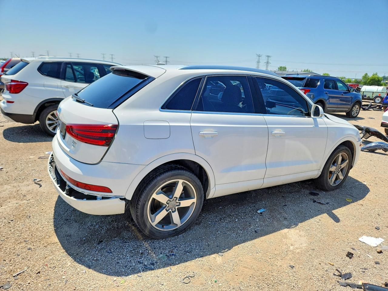 2015 Audi Q3 Premium Plus White vin: WA1EFCFSXFR007325