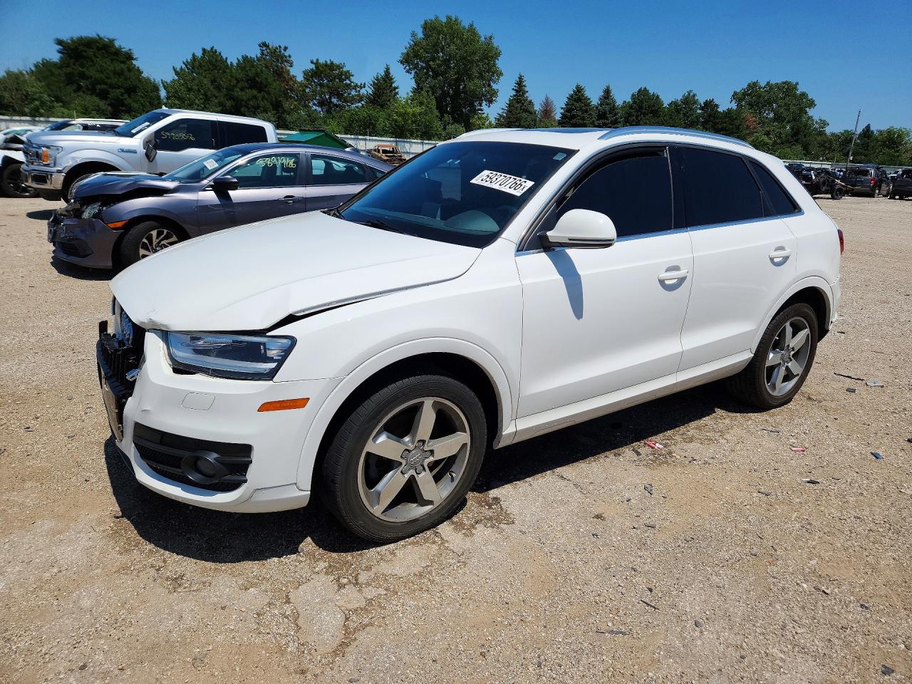 2015 Audi Q3 Premium Plus White vin: WA1EFCFSXFR007325