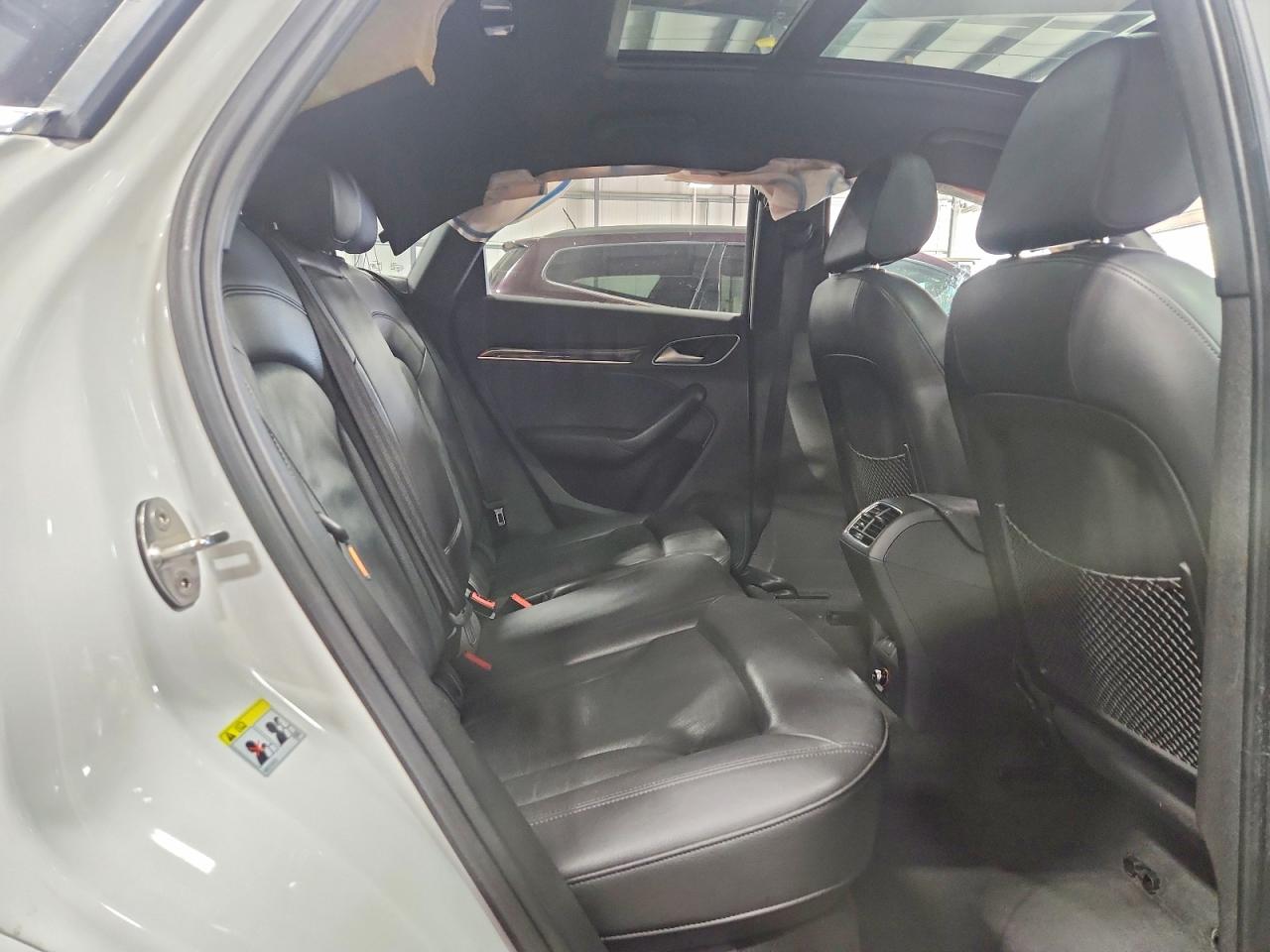 2016 Audi Q3 Premium Plus White vin: WA1EFCFSXGR014602