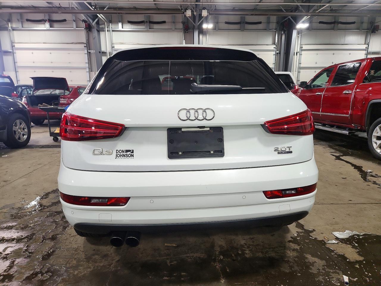 2016 Audi Q3 Premium Plus White vin: WA1EFCFSXGR014602
