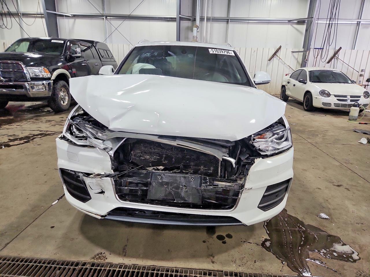 2016 Audi Q3 Premium Plus White vin: WA1EFCFSXGR014602